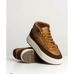 New Reebok Club C Geo Mid​